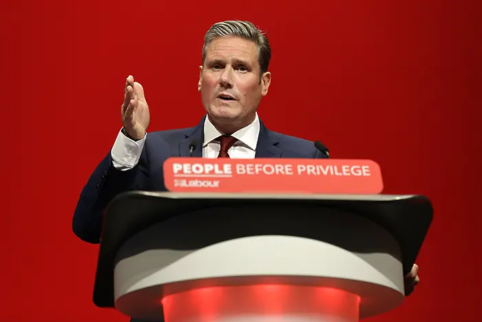 Лидерът на лейбъристите: Ще подам оставка, ако ме глобят за COVID нарушение