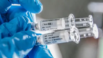 Китай извършва изпитания с 11 ваксини за коронавируса