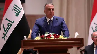 Новият премиер - журналистът Мустафа Ал-Кадими, в подвижните пясъци на Ирак