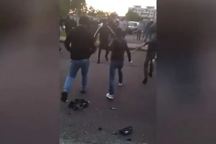Стотици чеченци сеят смут във френски град (ВИДЕО)
