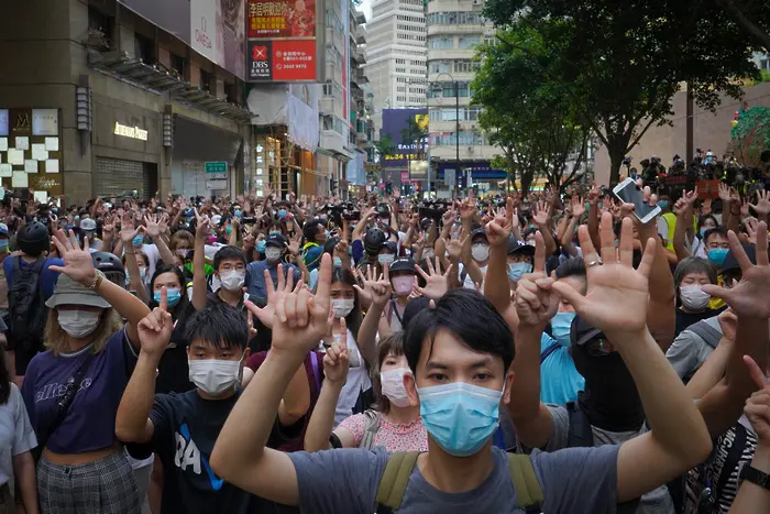 Първи арести по новия закон за националната сигурност на Хонконг
