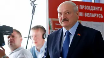 Избори в Беларус днес: Лукашенко за пръв път в сериозна борба