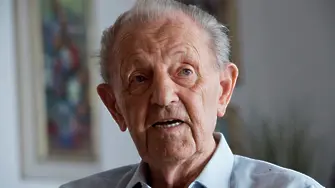 Последният комунистически лидер на Чехословакия почина на 97 години