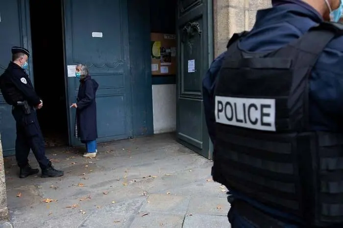 Нова атака във Франция: прострелян е гръцки православен свещеник в Лион