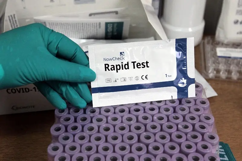 Личните лекари вече ще могат да дават направление за PCR и след положителен антигенен тест