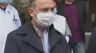 Лекари от Пловдив: починалият чакал само 10 мин. на земята, не 2 часа