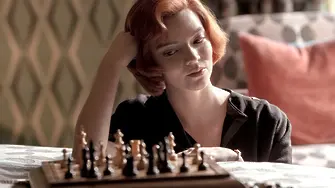 Сериалът Queen's Gambit събуди шахмата