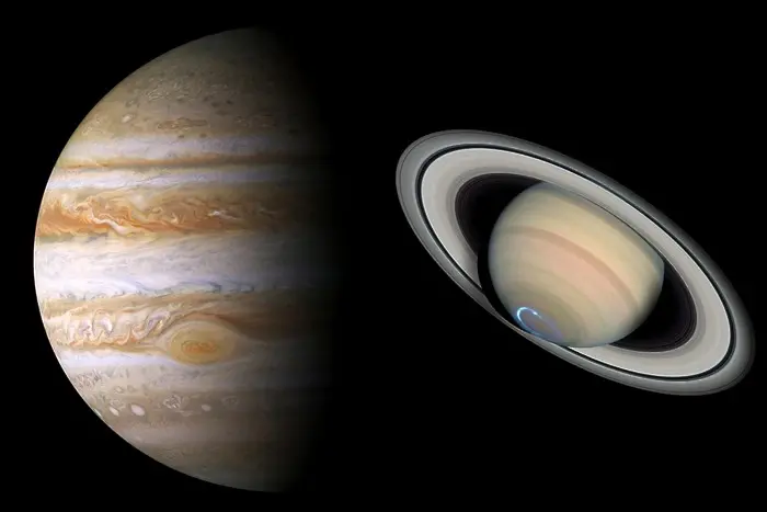 Юпитер и Сатурн образуват 