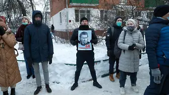 Навални остава за месец в ареста. Зове за улични протести (ВИДЕО)