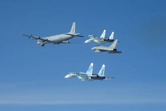 Българските ВВС прехващат руски самолети над Черно море