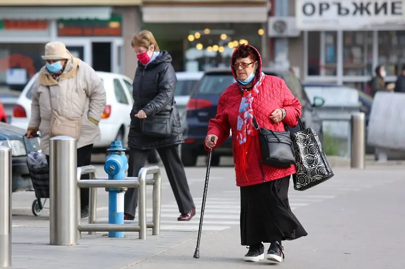Как България жертва възрастното поколение
