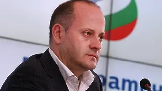 Радан Кънев призова за предизборна коалиция с Петков-Василев