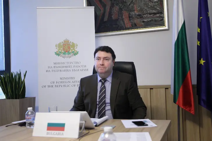 Заместник външен министър сменя Димитър Цанчев в Брюксел 