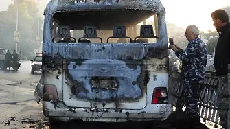 Най-малко 14 убити в атентат срещу военен автобус в Дамаск