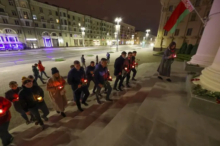 Беларус задържа 50 души заради публикации за стрелбата в Минск