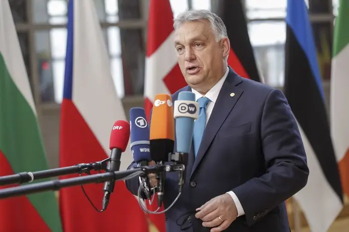 Орбан въвежда извънредно положение заради войната