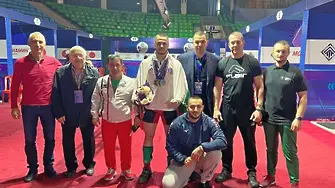 България с първа световна титла в щангите от 14 години