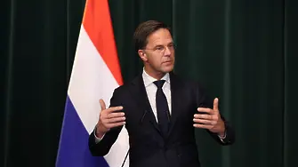 Нидерландия ще наложи първия частичен локдаун в Западна Европа от лятото