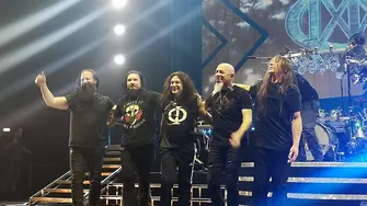 Dream Theater с мелодичен 6-минутен епос (ВИДЕО)