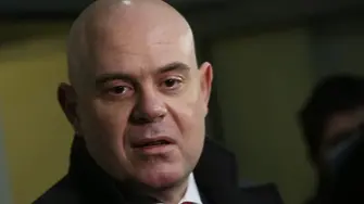 Иван Гешев с нова конституционна атака към парламента
