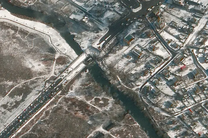 Москва обяви успешно настъпление в Мариупол. И хуманитарни коридори