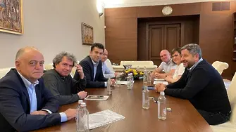 Коалиционен съвет ще обсъжда военна помощ за Украйна