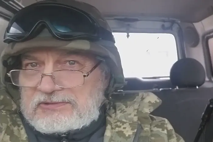 Руски фотограф в армията на Украйна: Ако се налага, ще стрелям по сънародници (ВИДЕО)