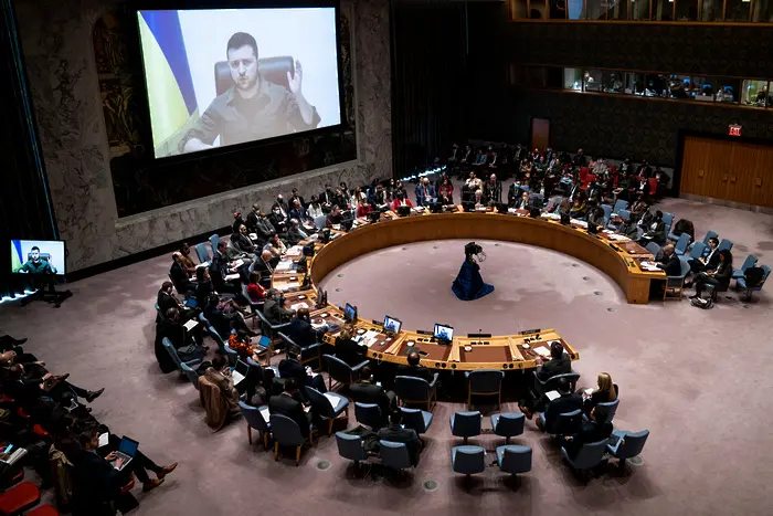 В ООН Зеленски обвини руските сили във военни престъпления