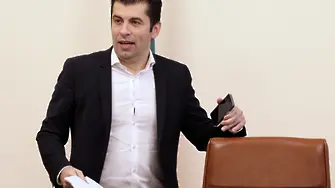 Кирил Петков за Северна Македония: Всичко да отива в парламента