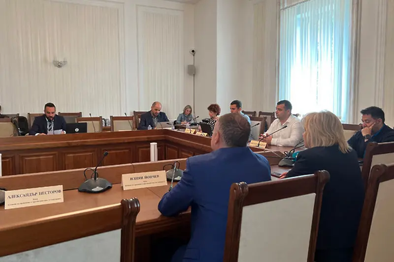 Пламен Моллов не се появи в комисията за борба с корупцията на НС