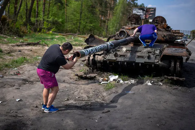 Руснаците слагат в танковете си чипове от перални