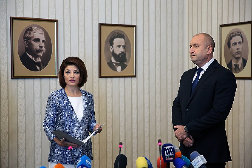 ГЕРБ и Радев обсъждали избори на 2 октомври
