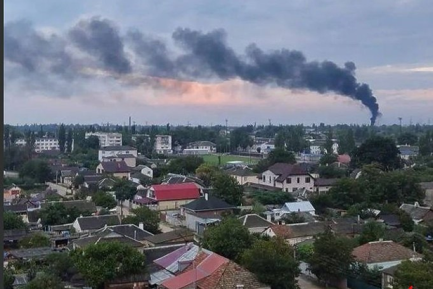 Трети взрив в руска военна база в Крим. Елитна украинска диверсионна група действа на полуострова, пише 