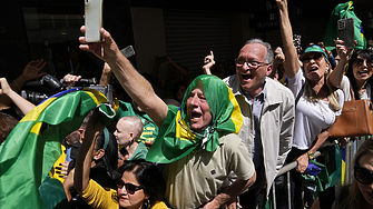 Лула да Силва и Болсонаро стартираха кампаниите си за президентските избори в Бразилия