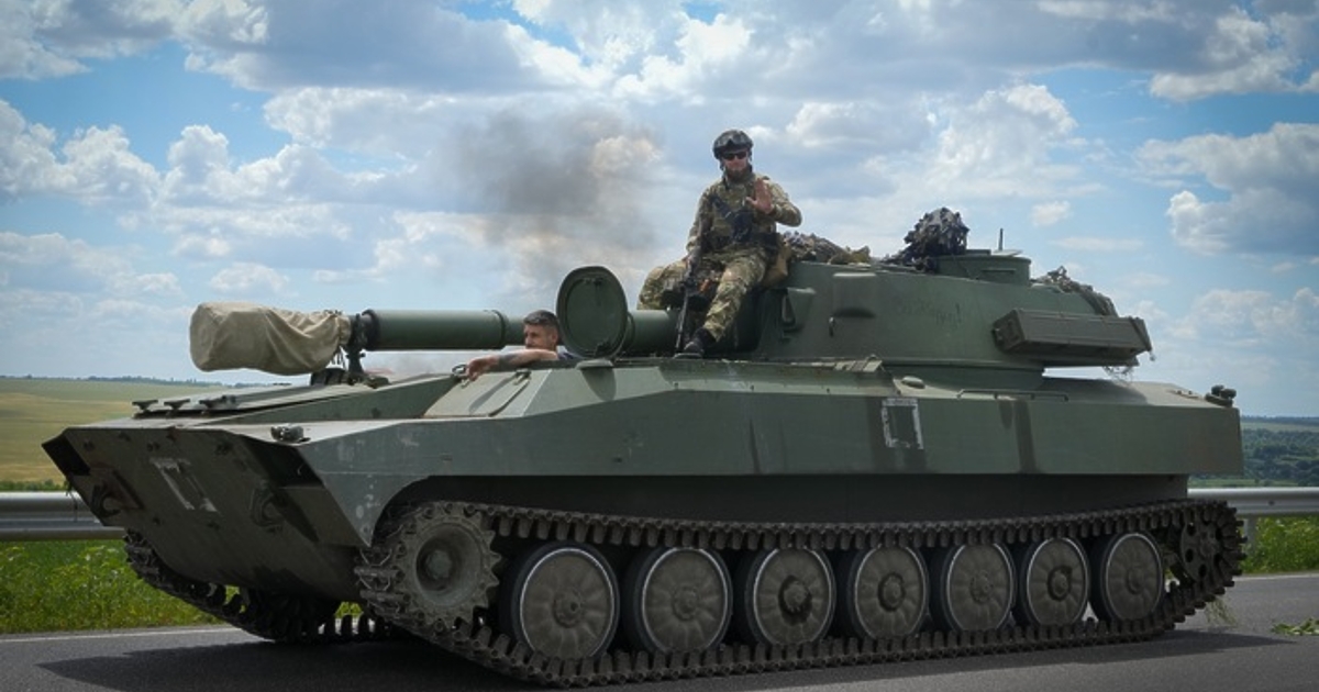 Украйна съобщи днес, че е атакувала вражеска командна база, като