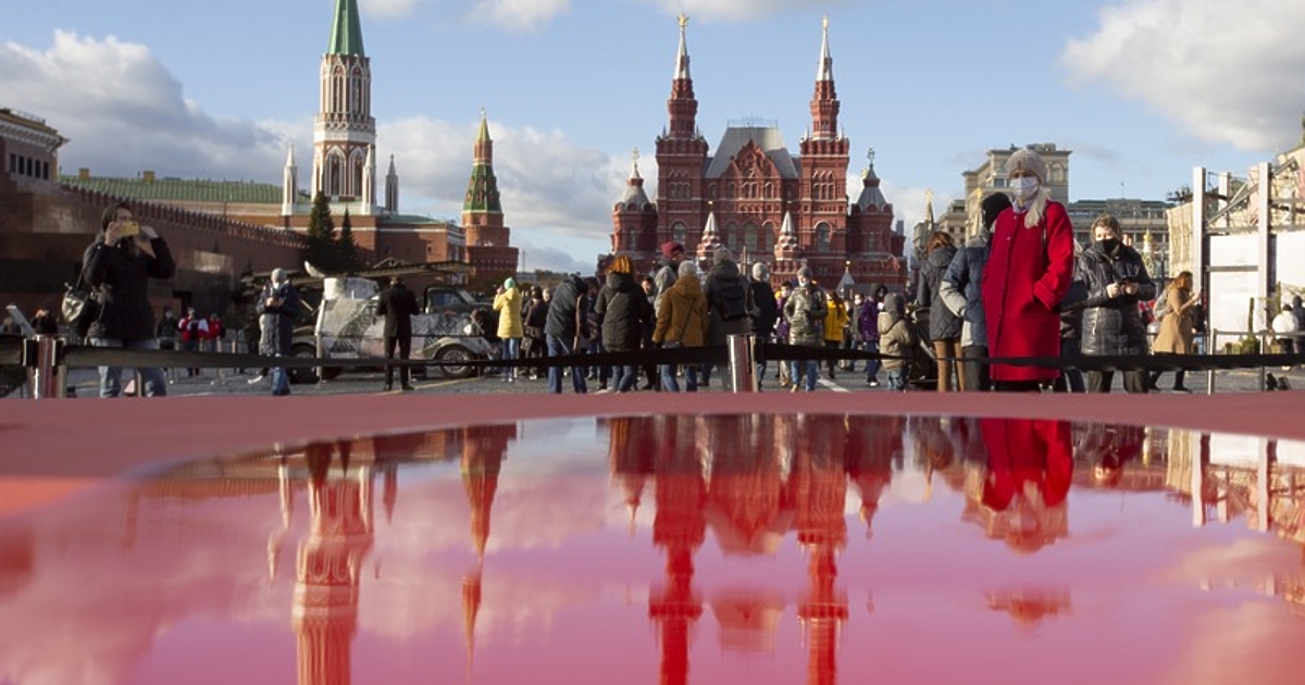 В Москва са започнали масови арести на военни, съобщи Укринформ като