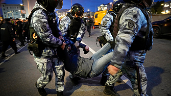 Русия забранява протестното движение 