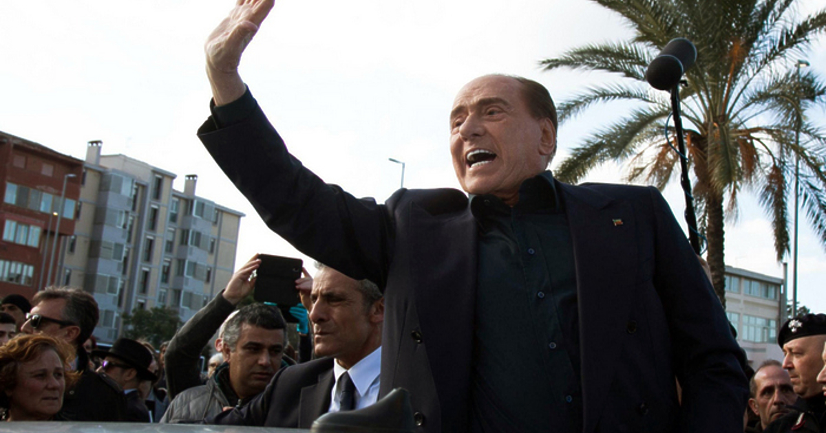 Бившият италиански премиер Силвио Берлускони отново предизвика коментари с вчерашните си