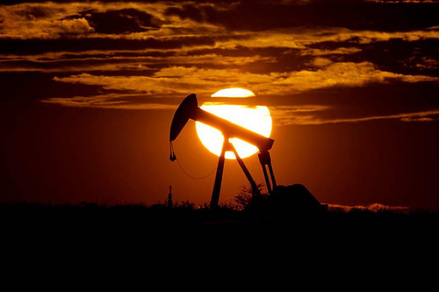 Цената на петрола - рекордно ниска за последните 2 месеца