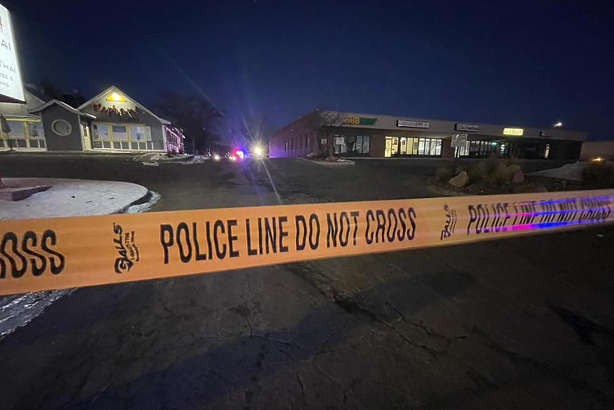 Петима убити при стрелба в нощен гей клуб в Колорадо Спрингс