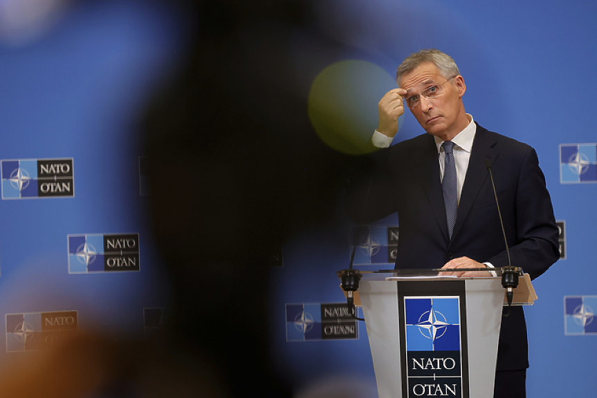 НАТО ще увеличи помощта с горива и медицински средства за Украйна