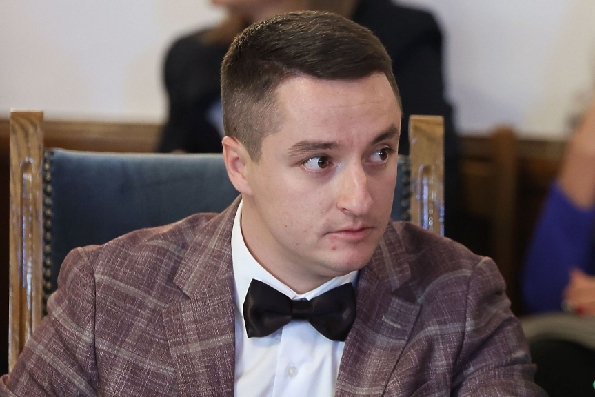 Явор Божанков: Независим депутат на този етап ми звучи чудесно