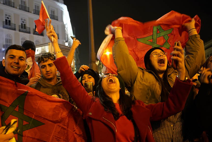 Испания се размаза в мароканската стена