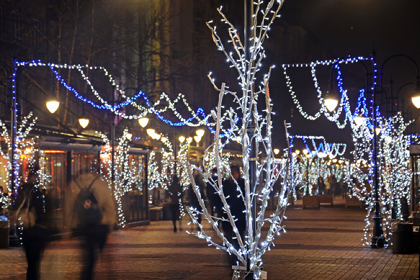 Ограничения за движение и паркиране в центъра на София заради новогодишния концерт