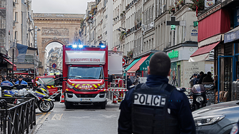Трима убити и трима ранени при стрелба в Париж