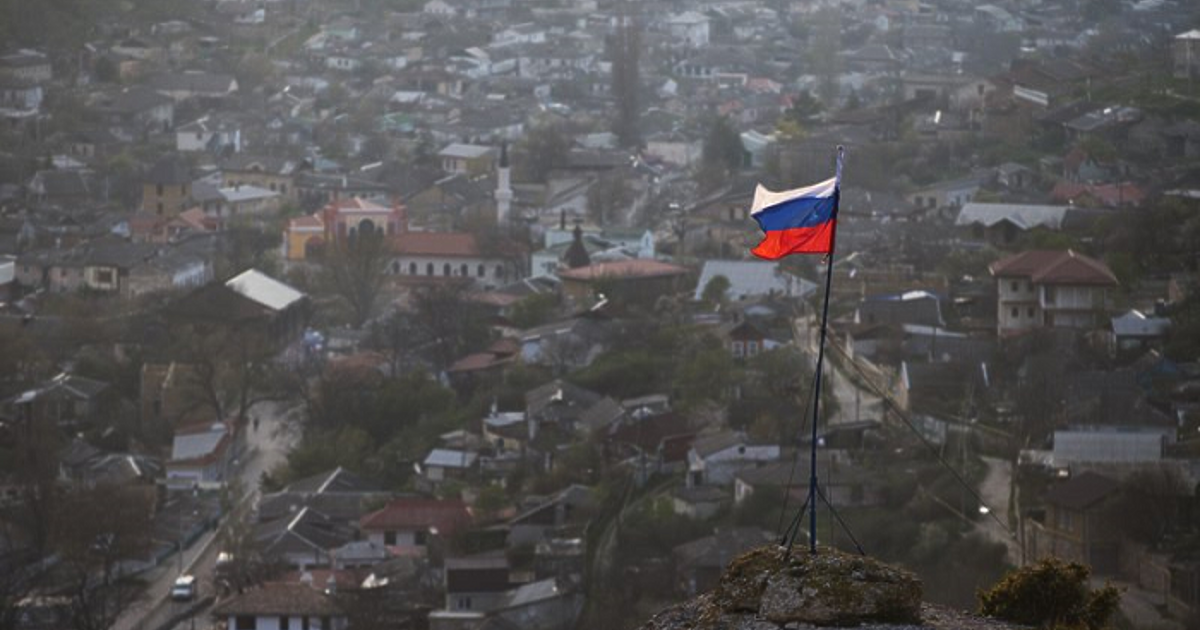 Жителите на Крим, временно окупиран от Руската федерация, се опитват
