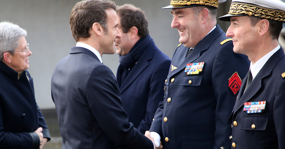 Френският президент Еманюел Макрон предложи днес значително увеличение на военните