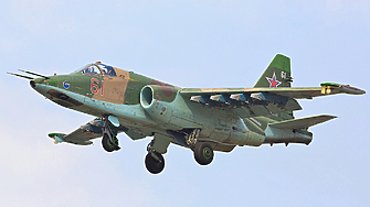 Блумбърг: Украйна разполага с 14 самолета СУ-25 от България, МО отрича