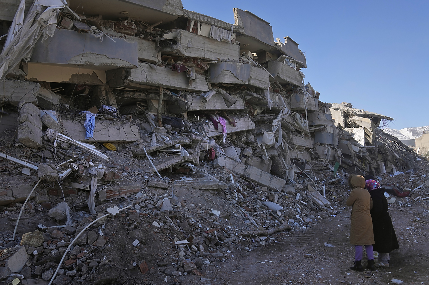 Над 24 000 са загинали след земетресенията в Турция и Сирия