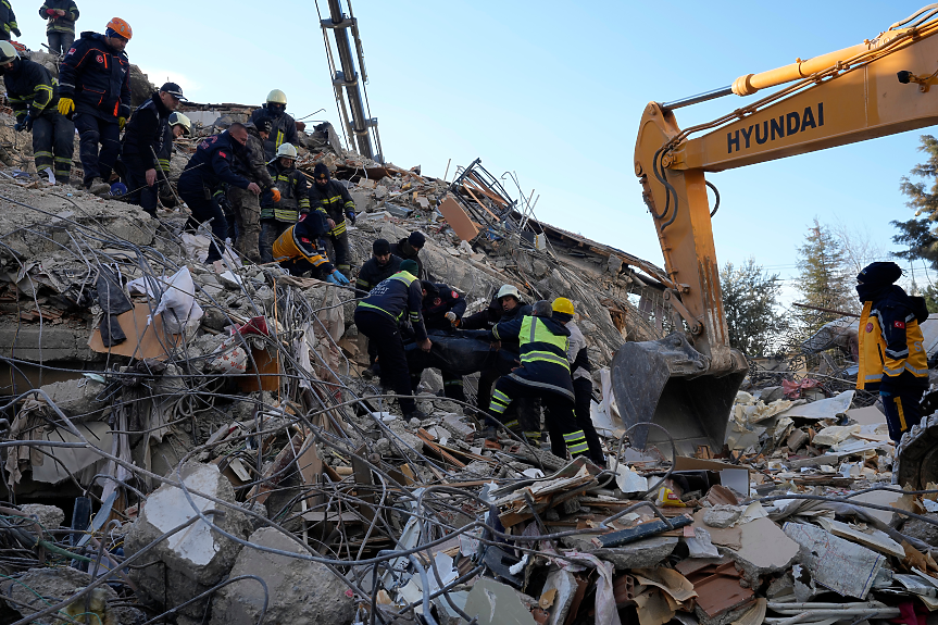 Броят на жертвите от земетресението в Турция и Сирия надхвърли 19 000